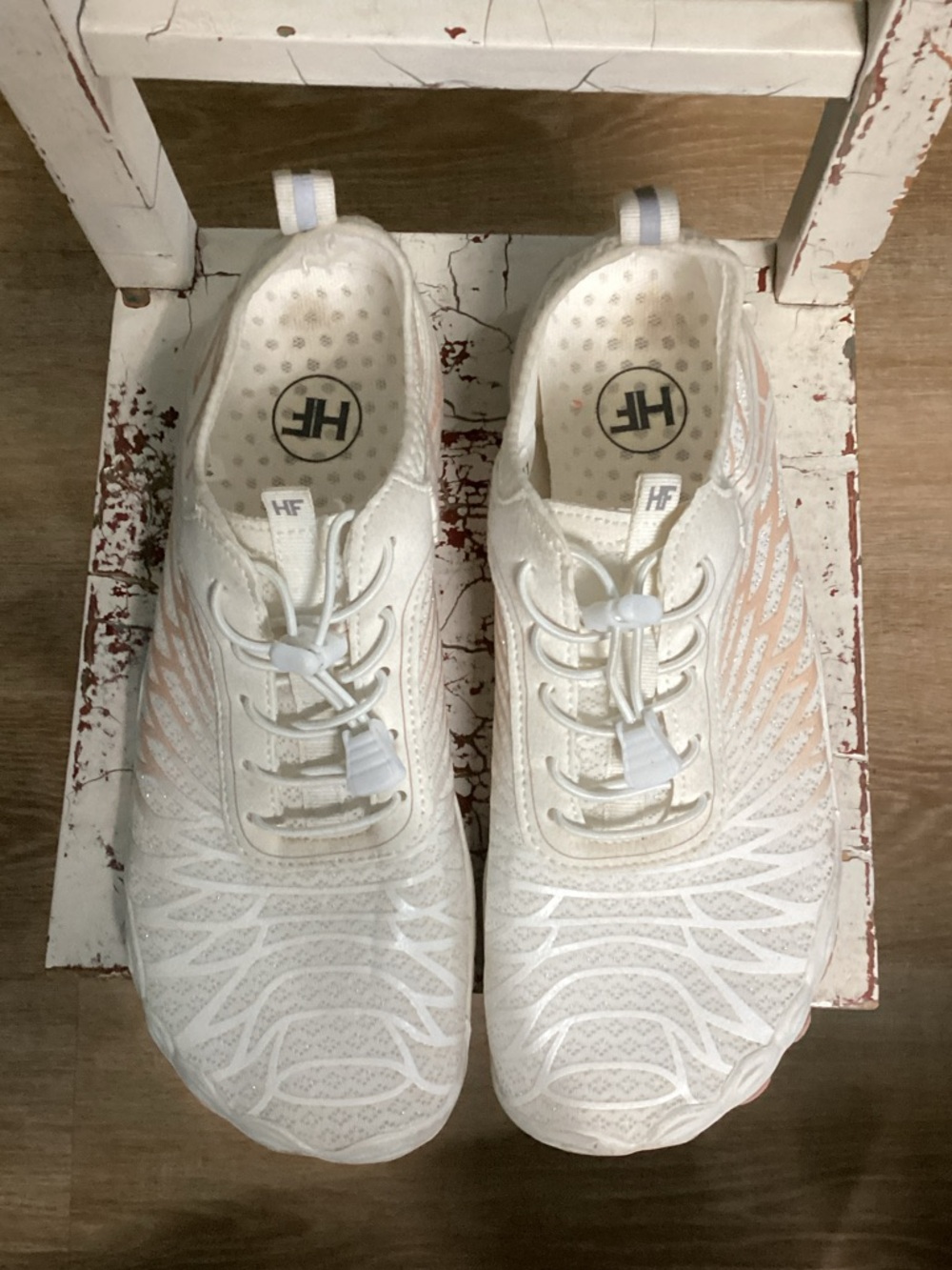 HF White Slip-On Athletic Sneakers  Pale Peach Accents 10-10.5